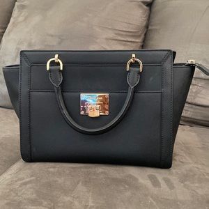 Black Michael Kors Tote